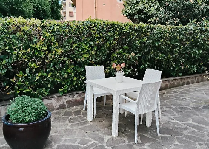 Apartment Appartament Piramide Cestia